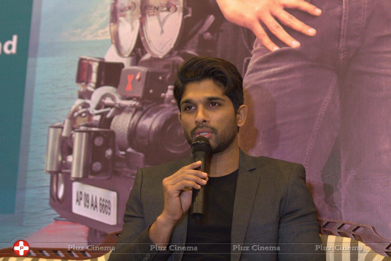 Allu Arjun at Sarrainodu Bangalore Press Meet Photos | Picture 1298446