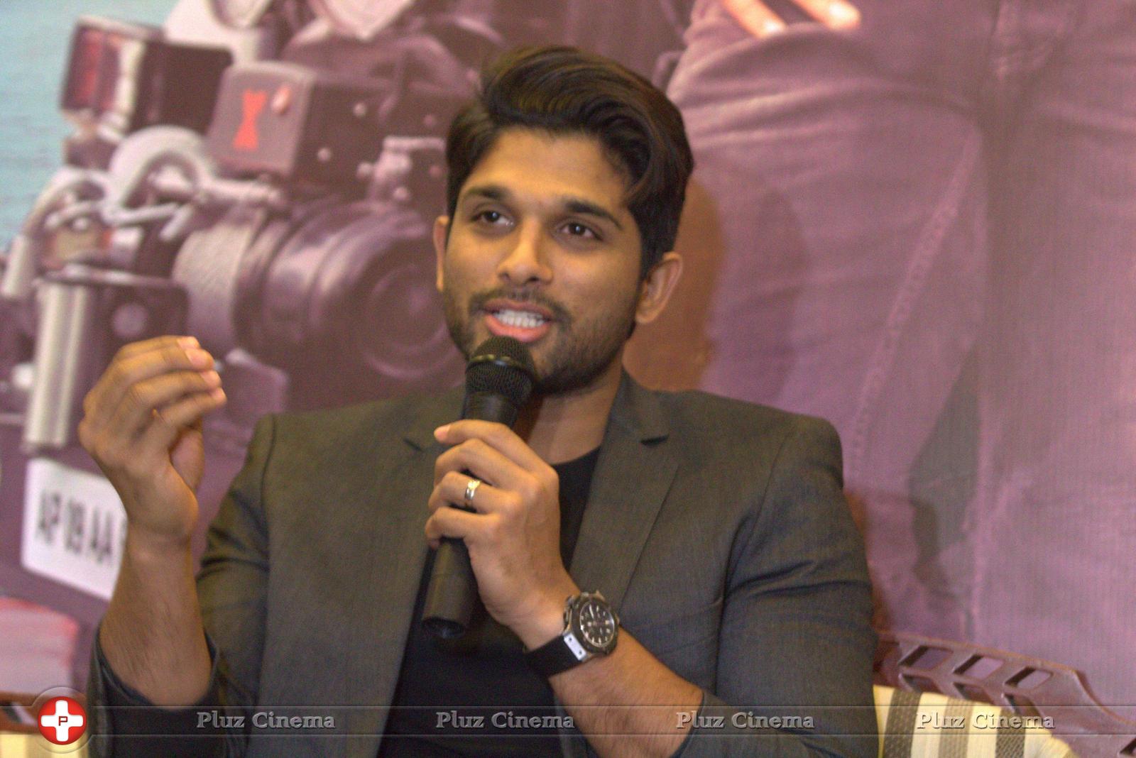 Allu Arjun at Sarrainodu Bangalore Press Meet Photos | Picture 1298448