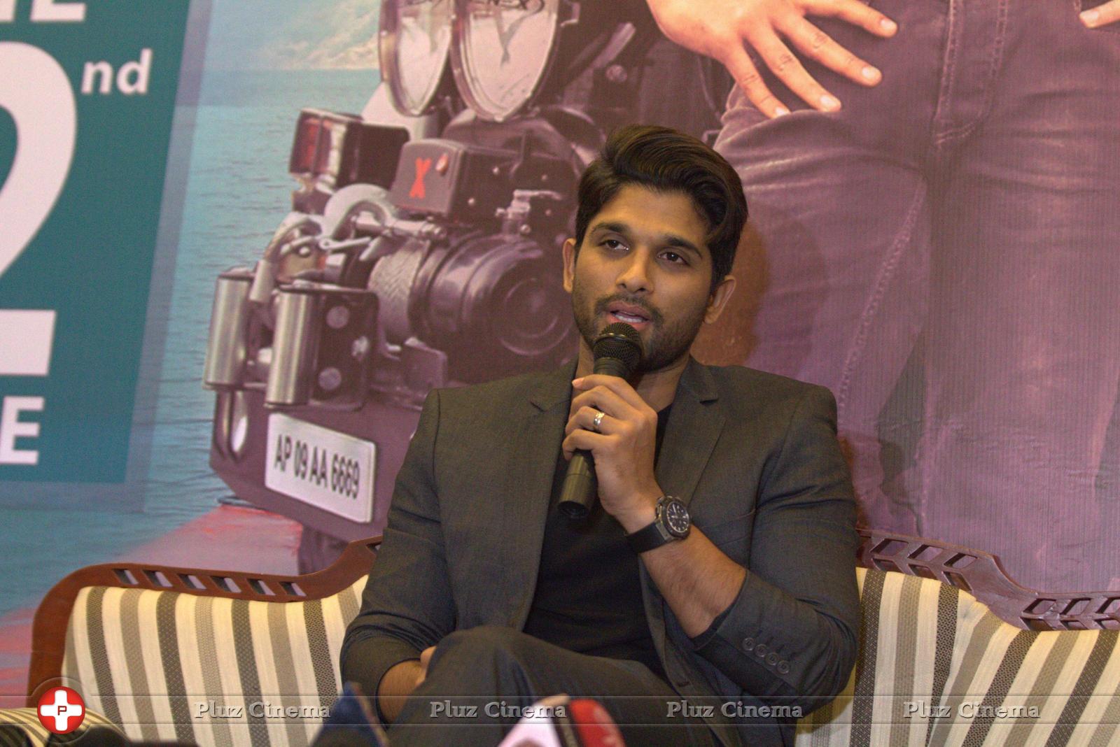 Allu Arjun at Sarrainodu Bangalore Press Meet Photos | Picture 1298449