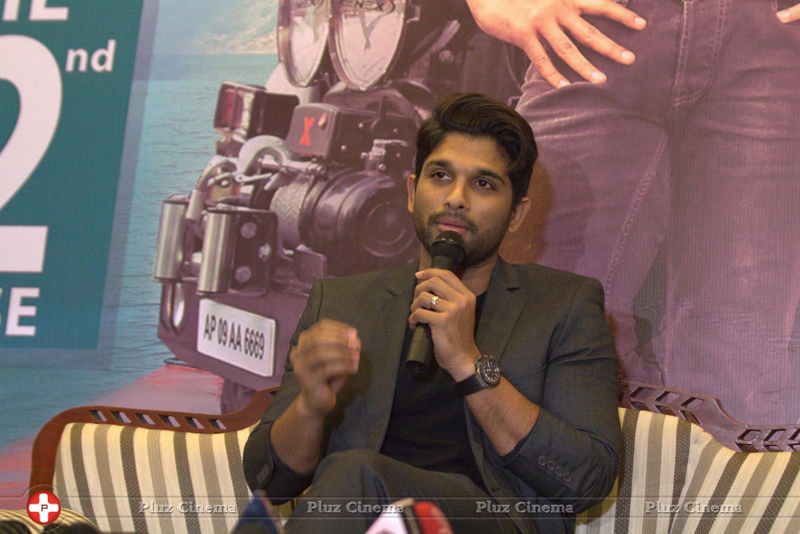 Allu Arjun at Sarrainodu Bangalore Press Meet Photos | Picture 1298450