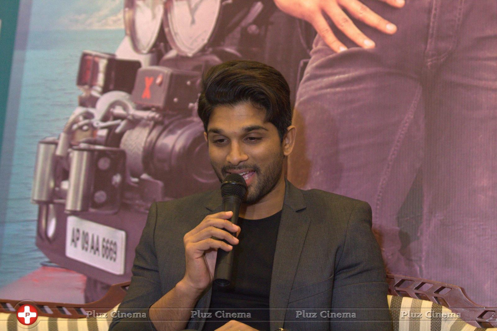 Allu Arjun at Sarrainodu Bangalore Press Meet Photos | Picture 1298456