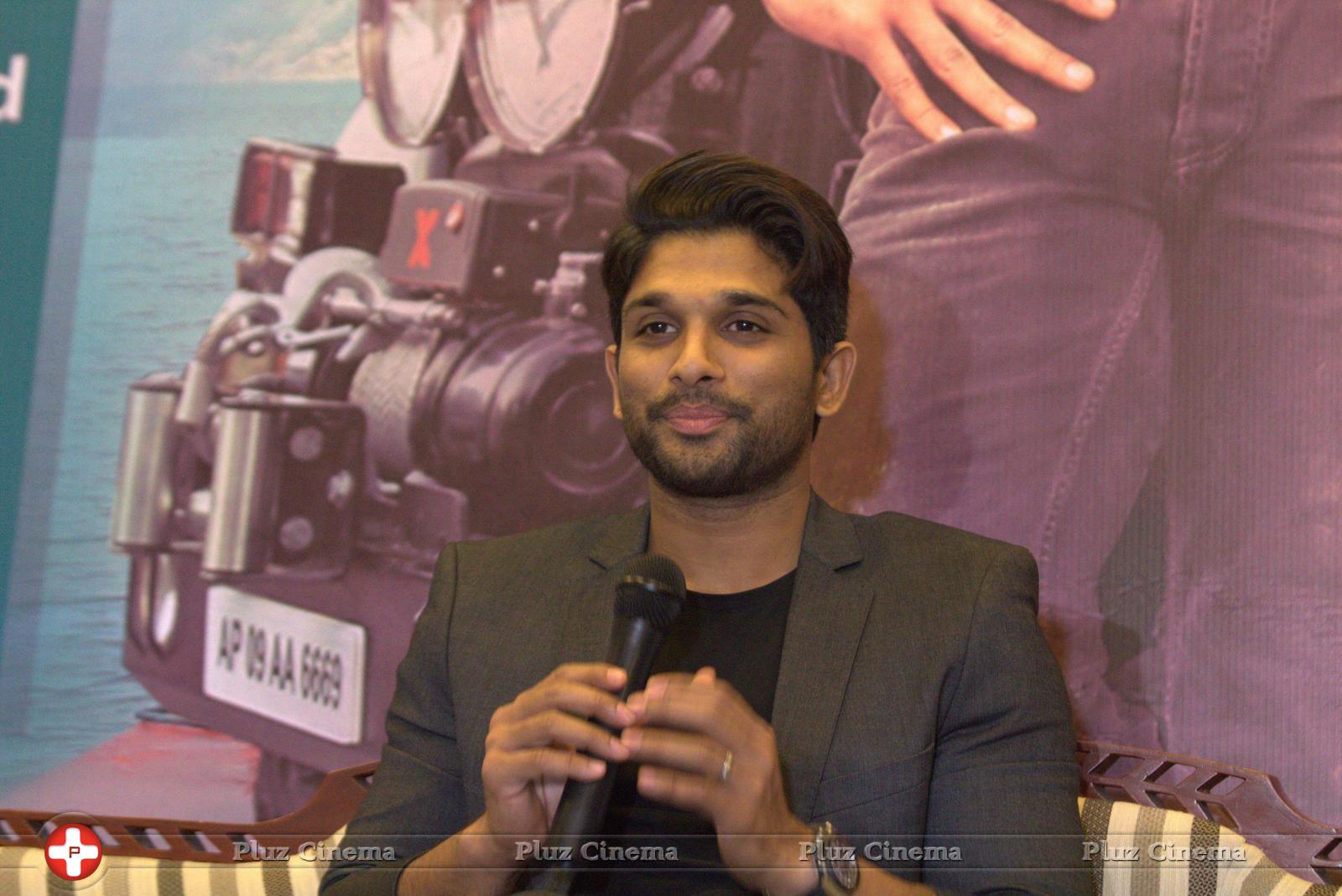 Allu Arjun at Sarrainodu Bangalore Press Meet Photos | Picture 1298459