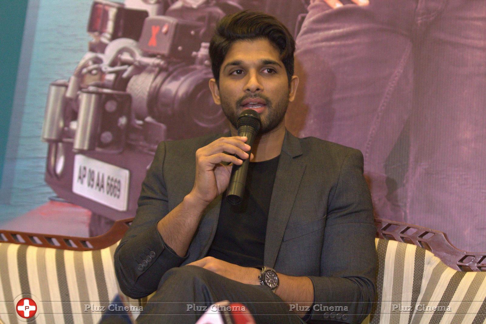 Allu Arjun at Sarrainodu Bangalore Press Meet Photos | Picture 1298463