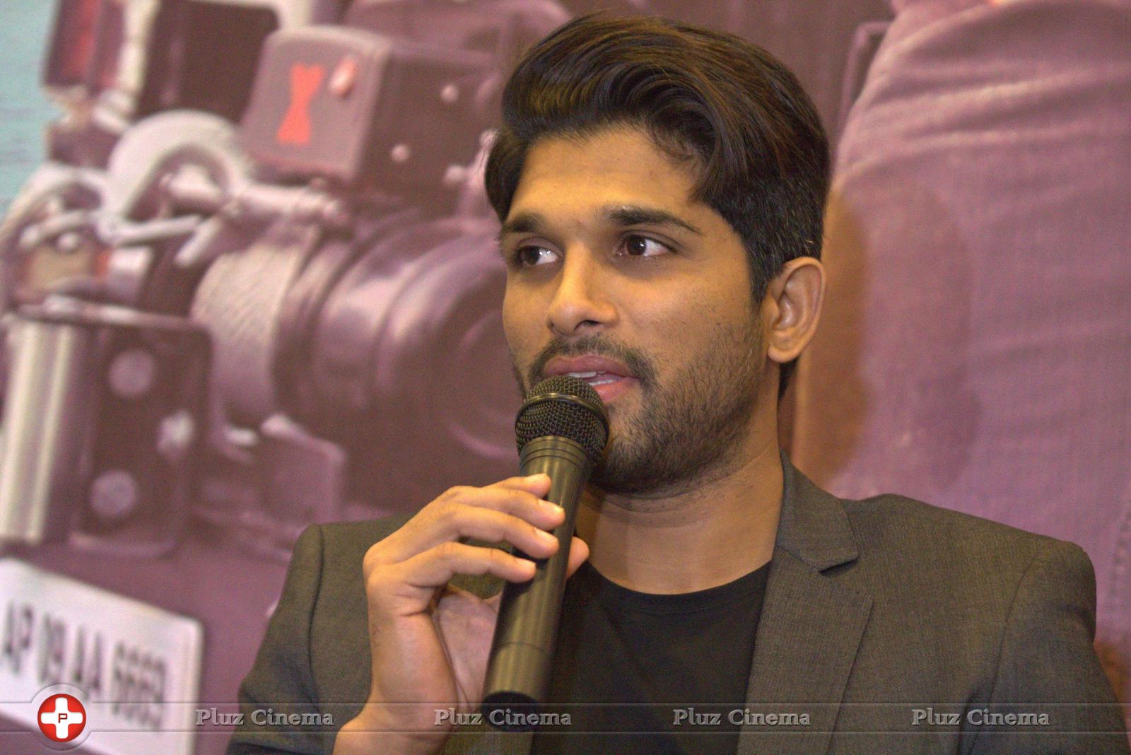 Allu Arjun at Sarrainodu Bangalore Press Meet Photos | Picture 1298466