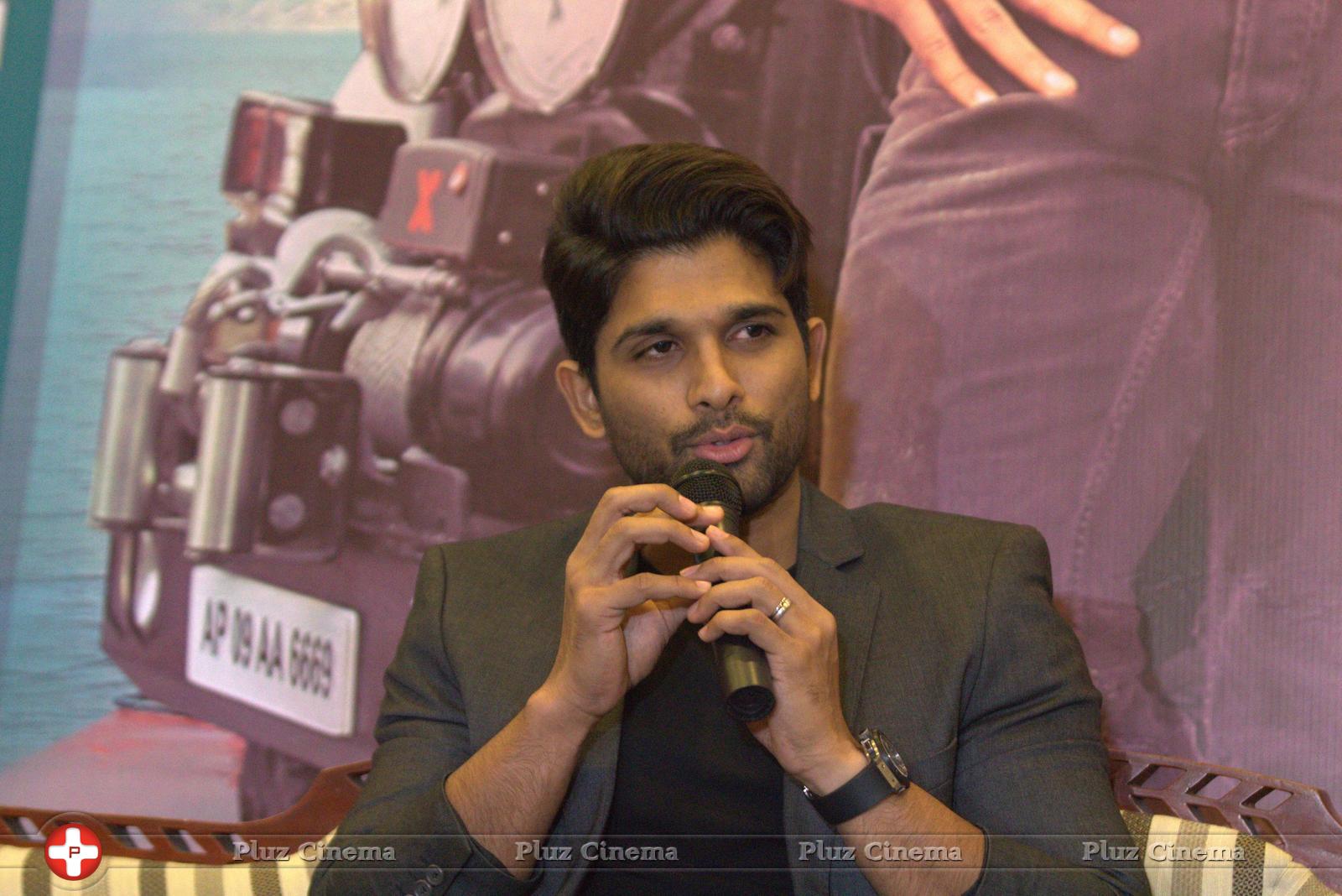 Allu Arjun at Sarrainodu Bangalore Press Meet Photos | Picture 1298468