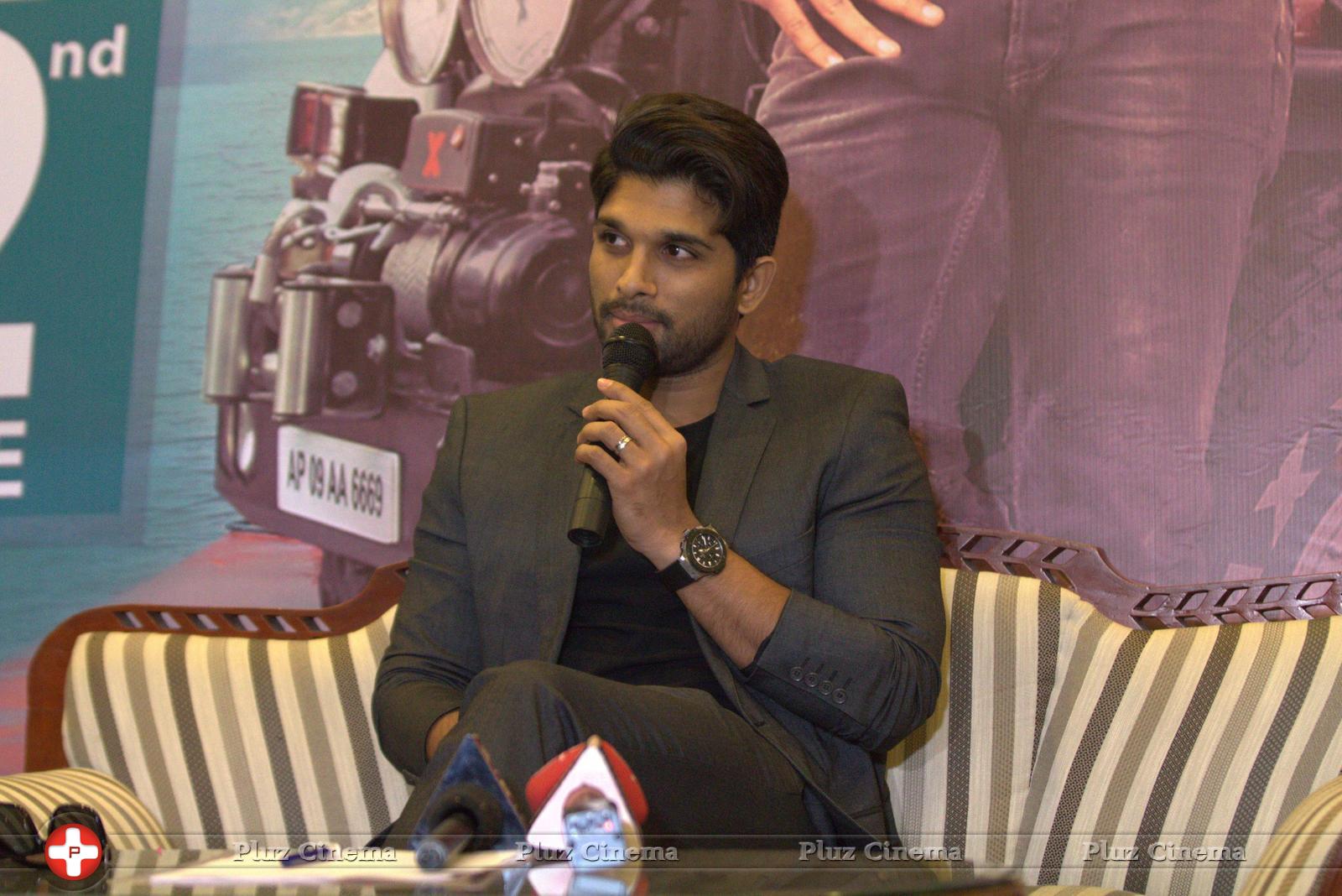 Allu Arjun at Sarrainodu Bangalore Press Meet Photos | Picture 1298470