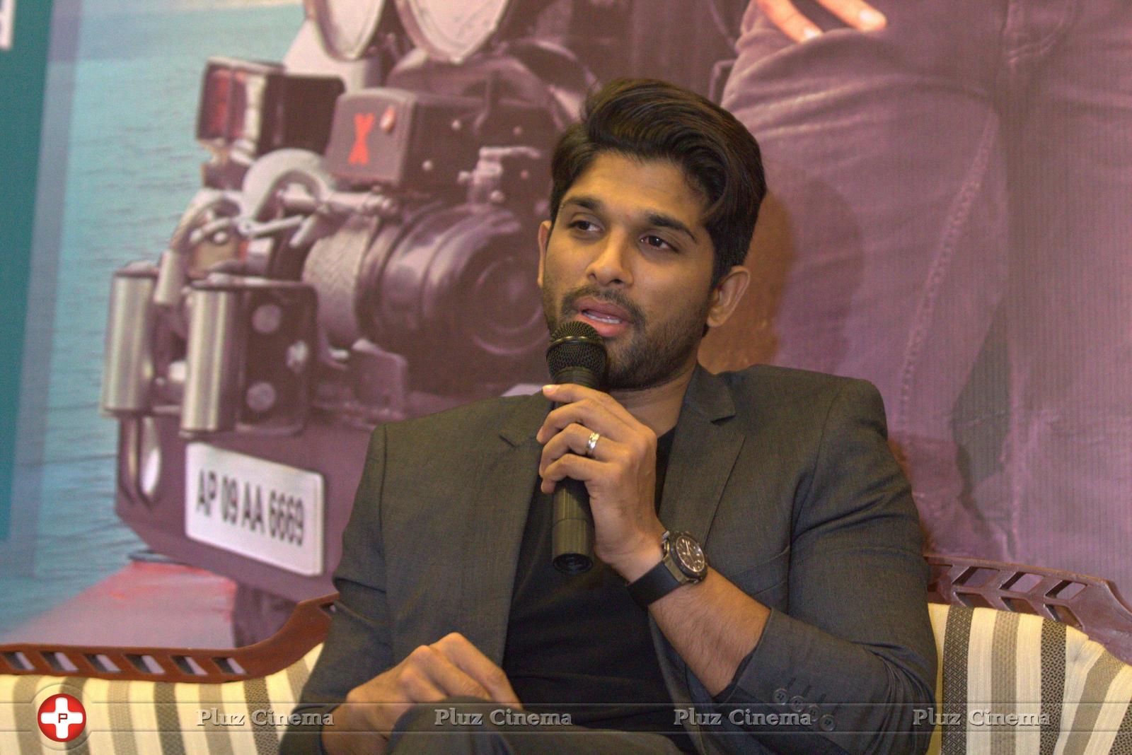 Allu Arjun at Sarrainodu Bangalore Press Meet Photos | Picture 1298477