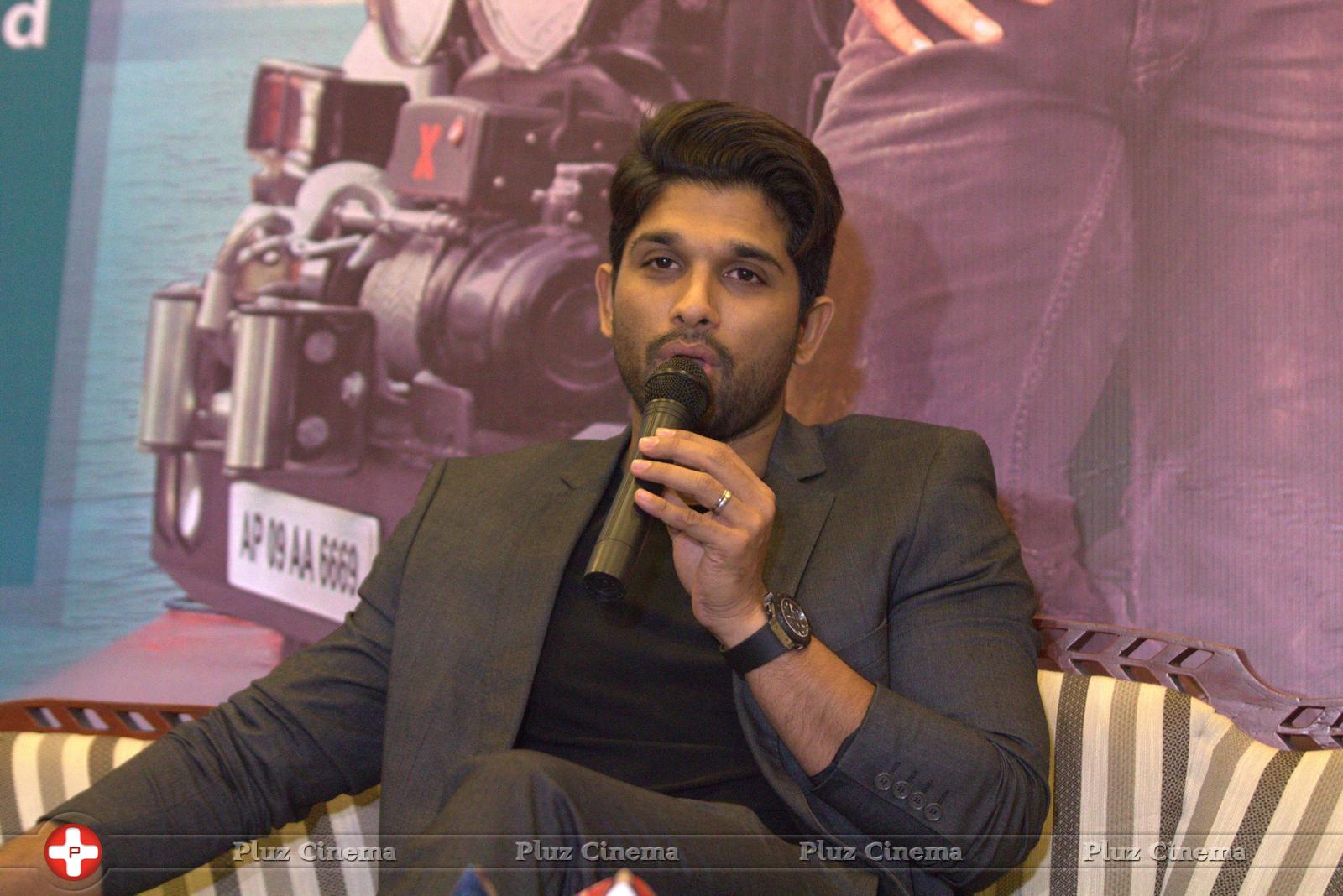 Allu Arjun at Sarrainodu Bangalore Press Meet Photos | Picture 1298485