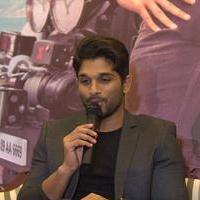 Allu Arjun at Sarrainodu Bangalore Press Meet Photos | Picture 1298457