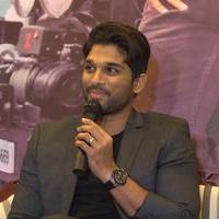 Allu Arjun at Sarrainodu Bangalore Press Meet Photos | Picture 1298472