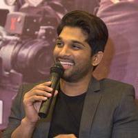 Allu Arjun at Sarrainodu Bangalore Press Meet Photos | Picture 1298476