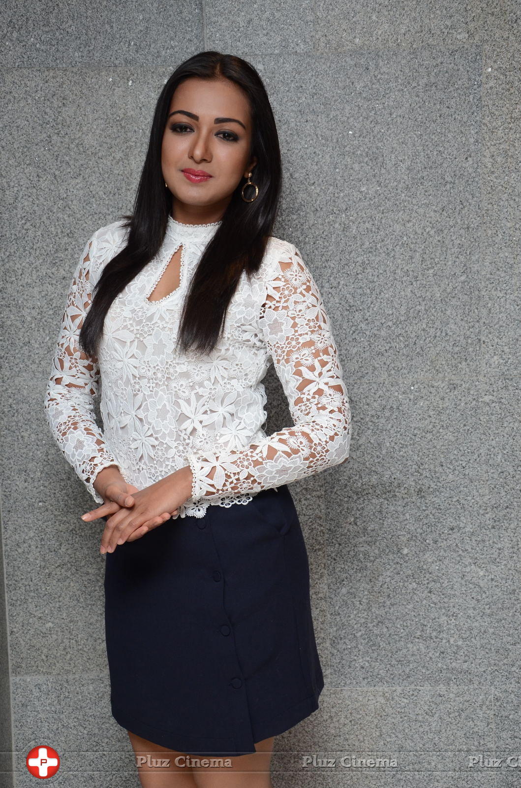 Catherine Tresa at Sarrainodu Movie Photos | Picture 1301985