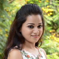 Reshma Rathore at Jeelakarra Bellam Movie Press Meet Photos | Picture 1302172