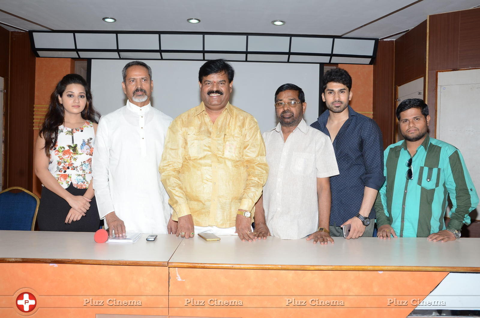 Jeelakarra Bellam Movie Team Meet Photos | Picture 1302100