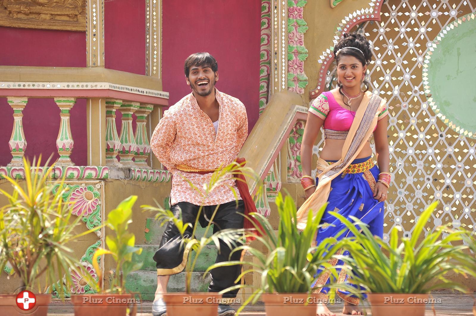 Aame Athadyithe Movie Stills | Picture 1302646