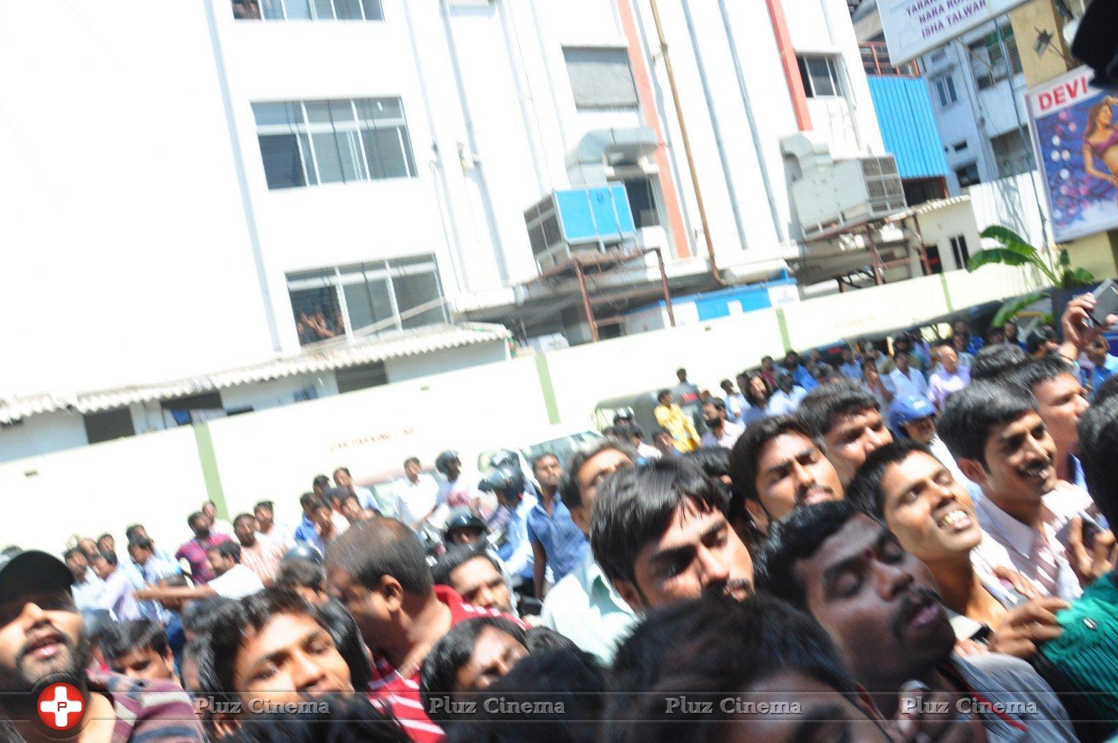 Raja Cheyi Vesthe Theater Coverage Photos | Picture 1303322