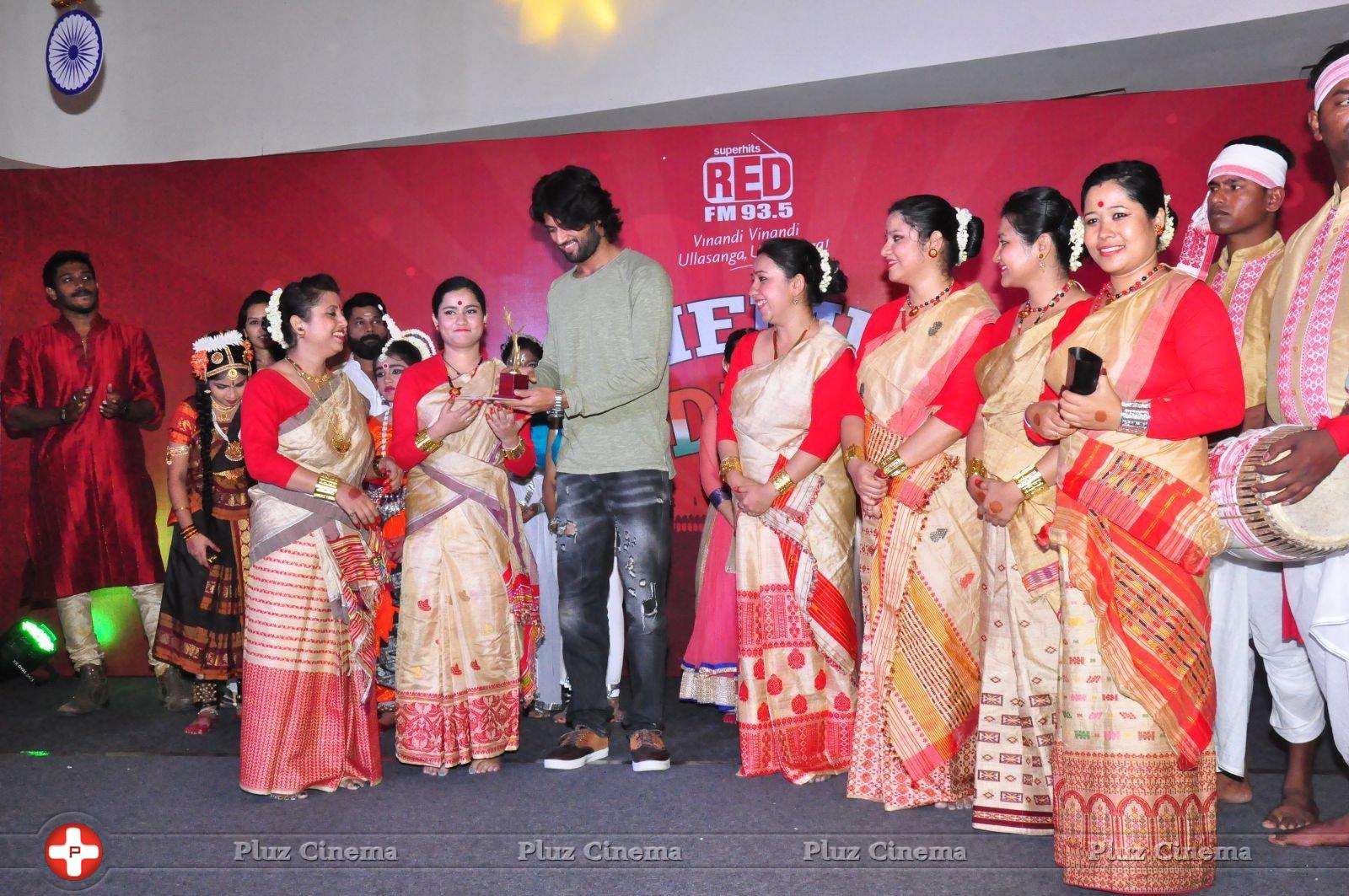 Red FM Meme Indians Event Photos | Picture 1383891