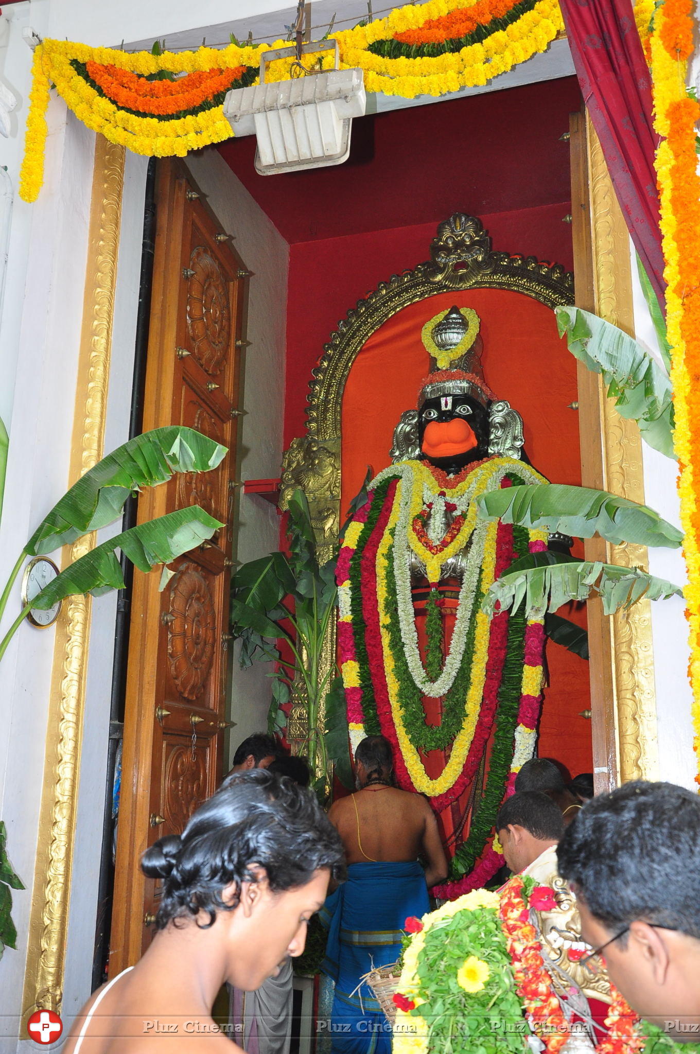 Chiranjeevi Birthday Celebrations at Film Nagar Temple | Picture 1395350