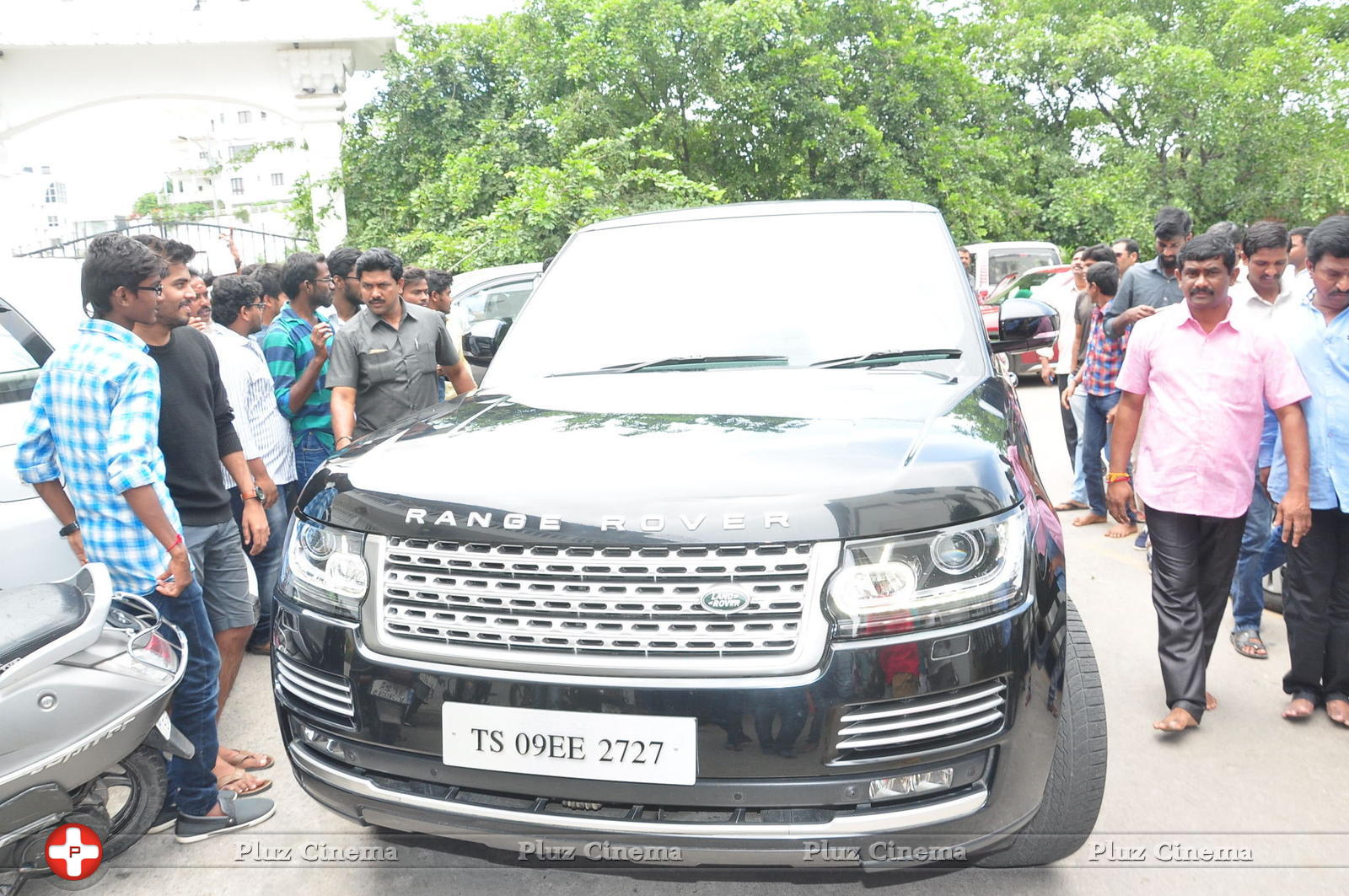 Chiranjeevi Birthday Celebrations at Film Nagar Temple | Picture 1395352