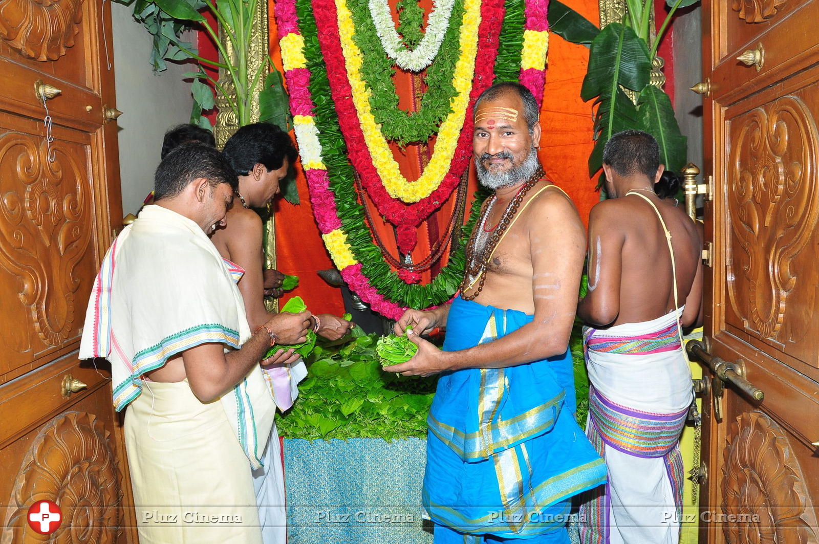 Chiranjeevi Birthday Celebrations at Film Nagar Temple | Picture 1395374