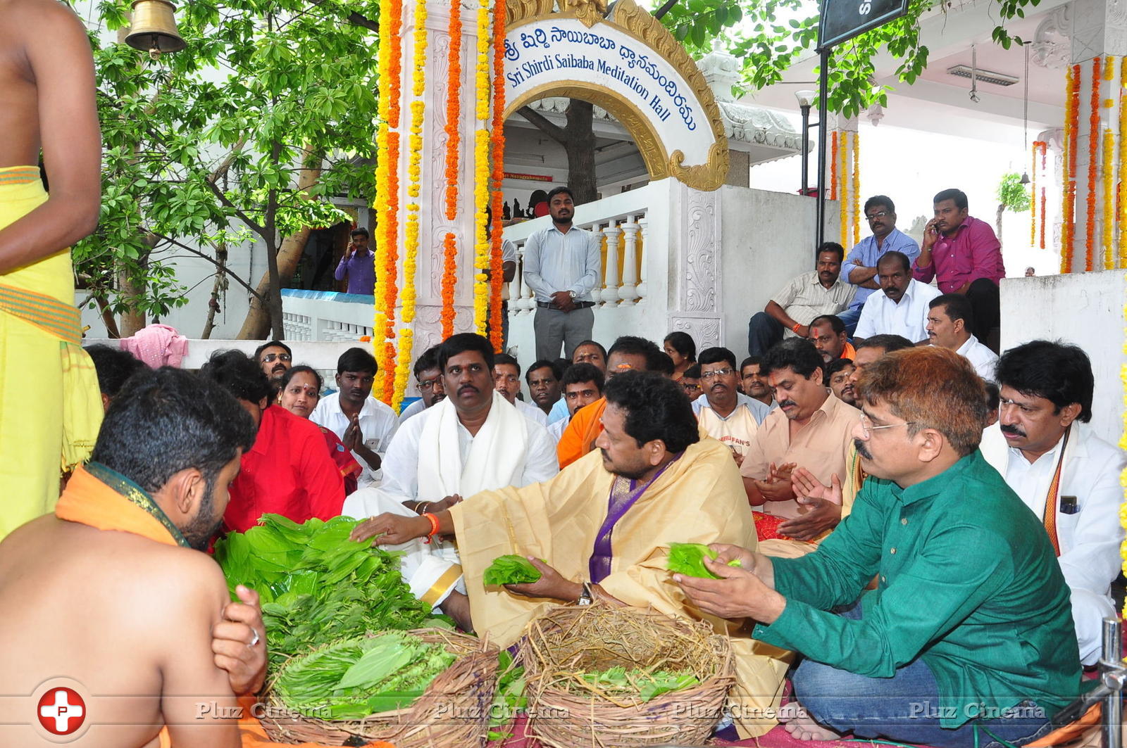 Chiranjeevi Birthday Celebrations at Film Nagar Temple | Picture 1395427