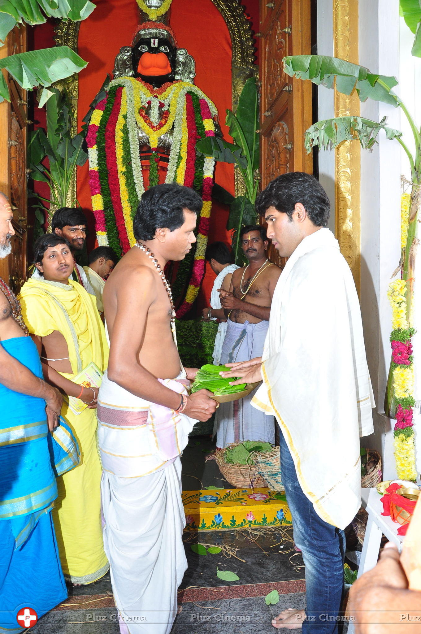 Chiranjeevi Birthday Celebrations at Film Nagar Temple | Picture 1395551