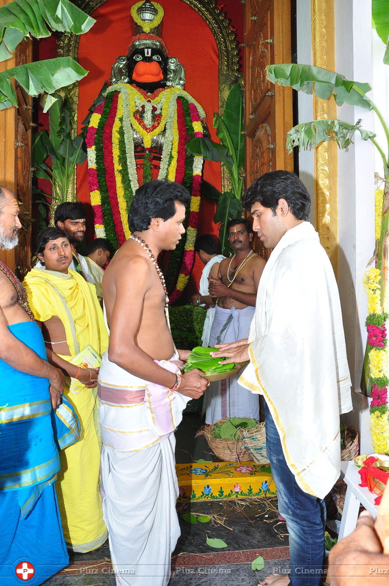 Chiranjeevi Birthday Celebrations at Film Nagar Temple | Picture 1395552