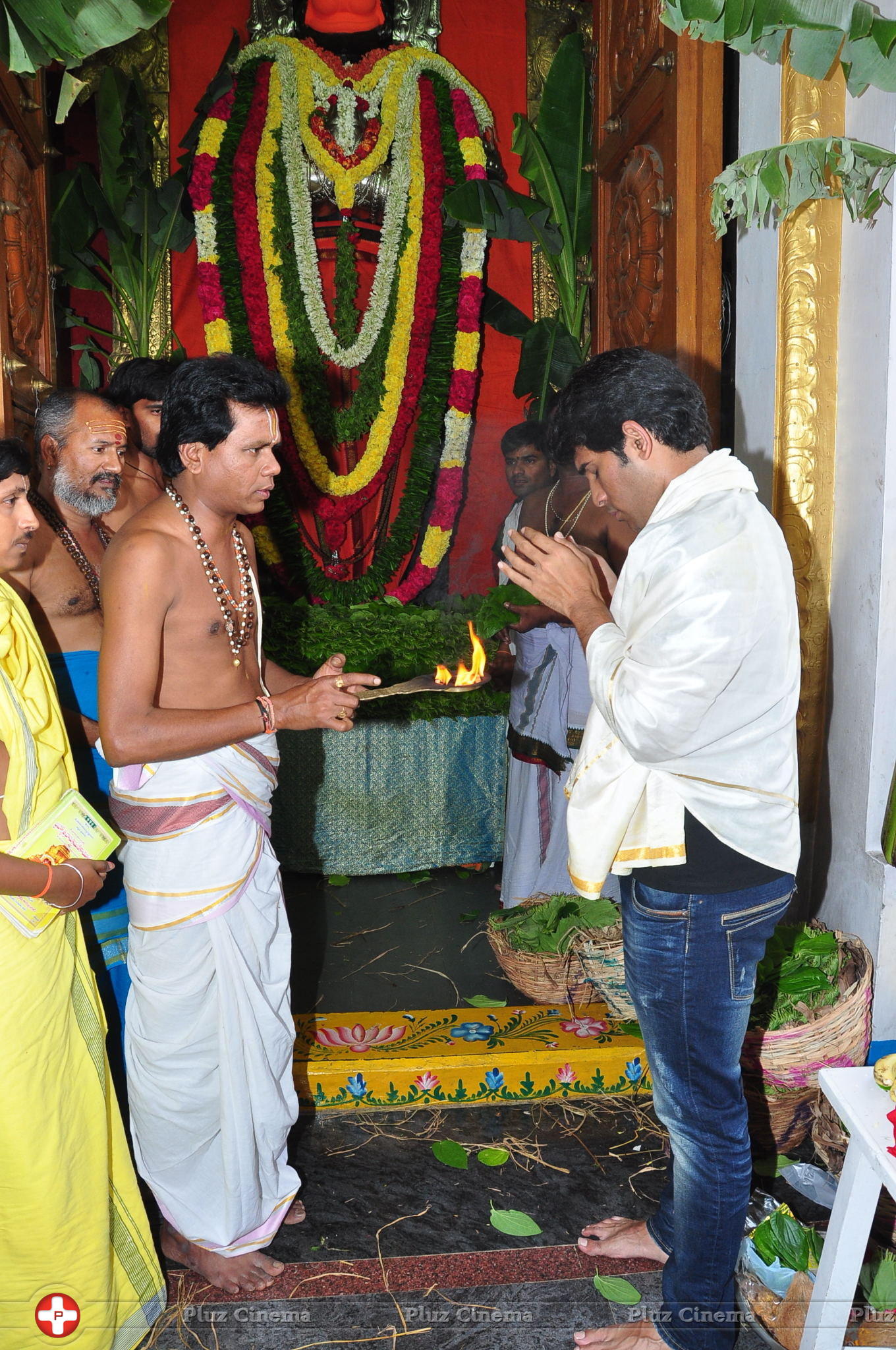 Chiranjeevi Birthday Celebrations at Film Nagar Temple | Picture 1395559