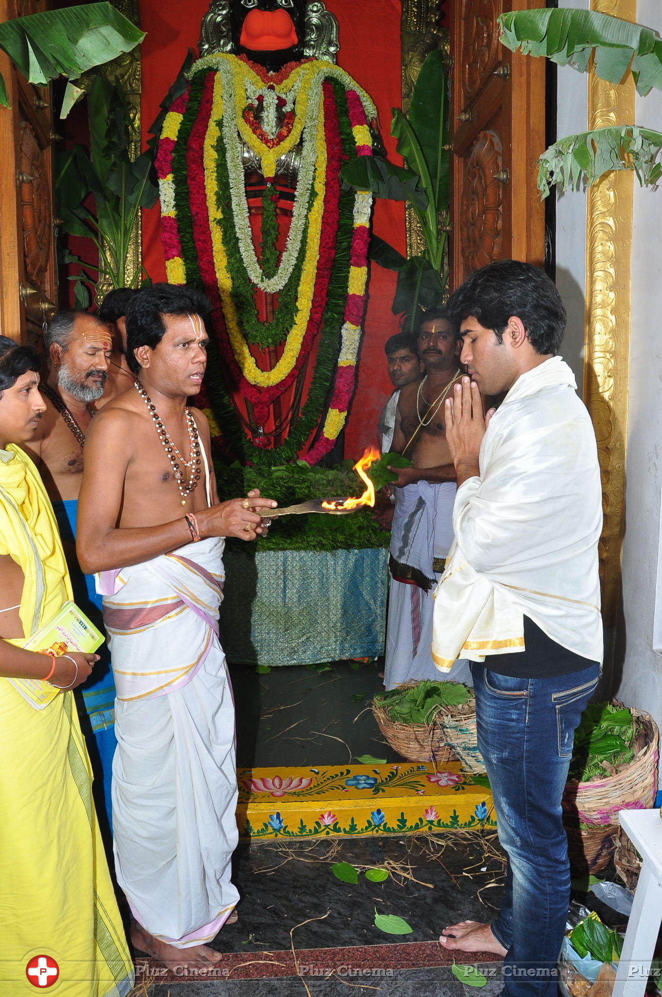 Chiranjeevi Birthday Celebrations at Film Nagar Temple | Picture 1395562