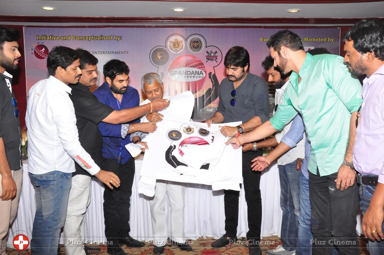 Hyderabad Biggest Cricket Logo Launch By Hero Srikanth Photos | Picture 1393214