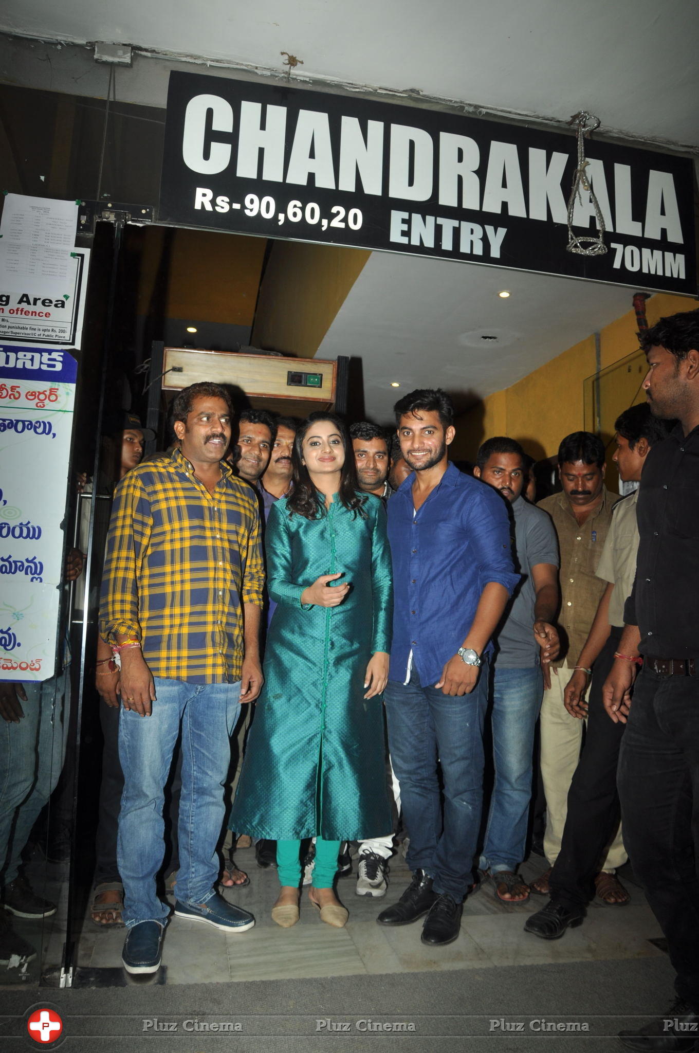 Chuttalabbai Movie Team at Chandra kala Theatre | Picture 1395981