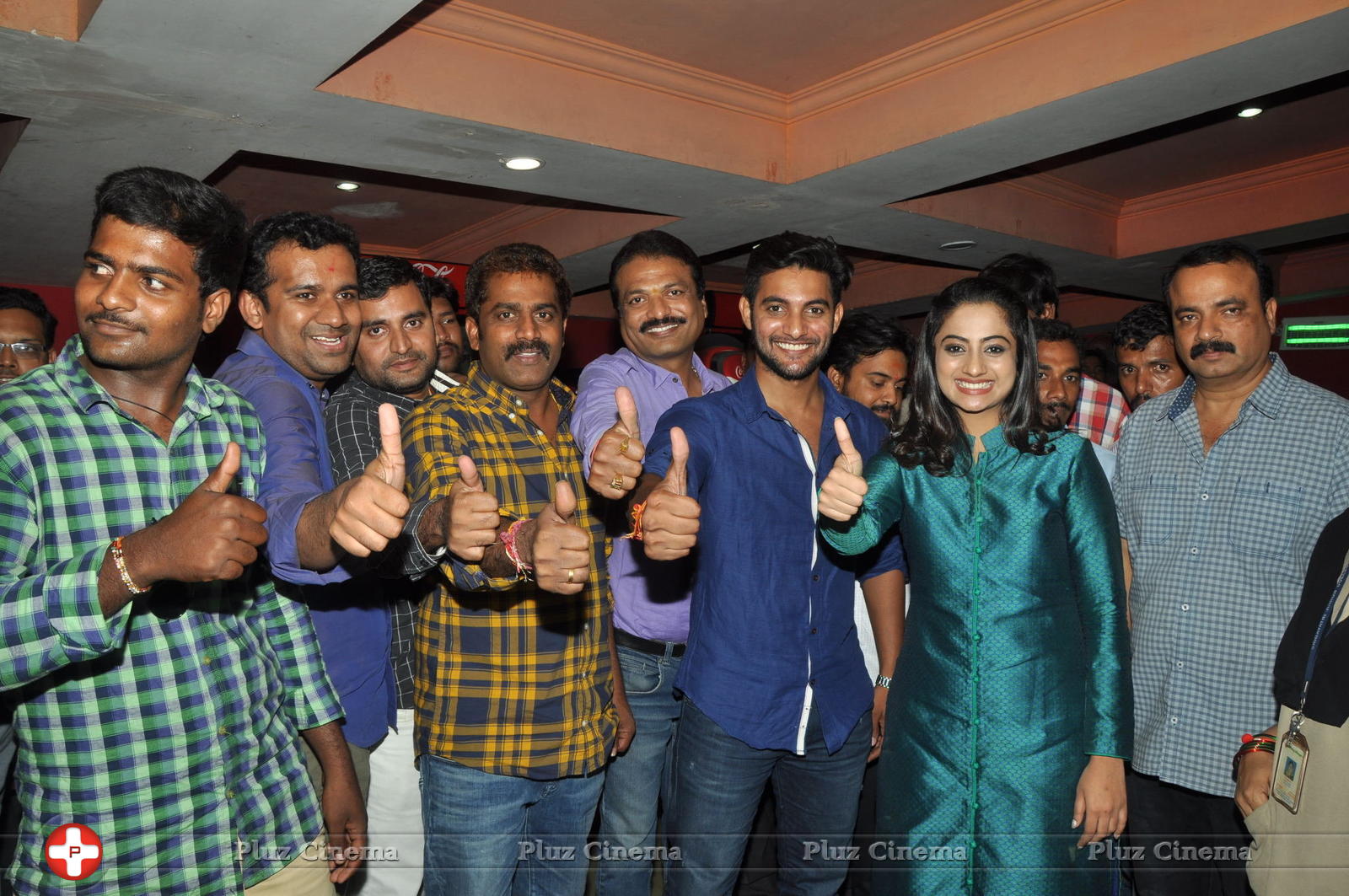 Chuttalabbai Movie Team at Chandra kala Theatre | Picture 1395998