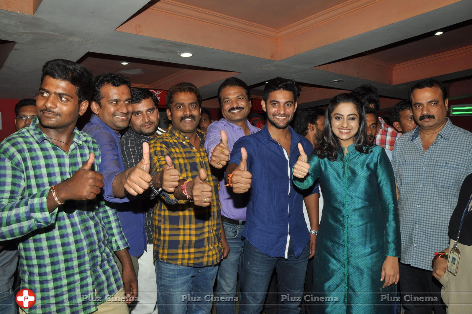 Chuttalabbai Movie Team at Chandra kala Theatre | Picture 1395999