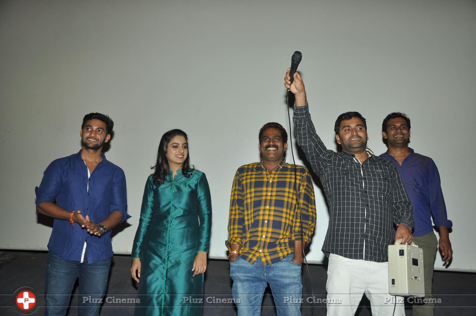 Chuttalabbai Movie Team at Chandra kala Theatre | Picture 1396025