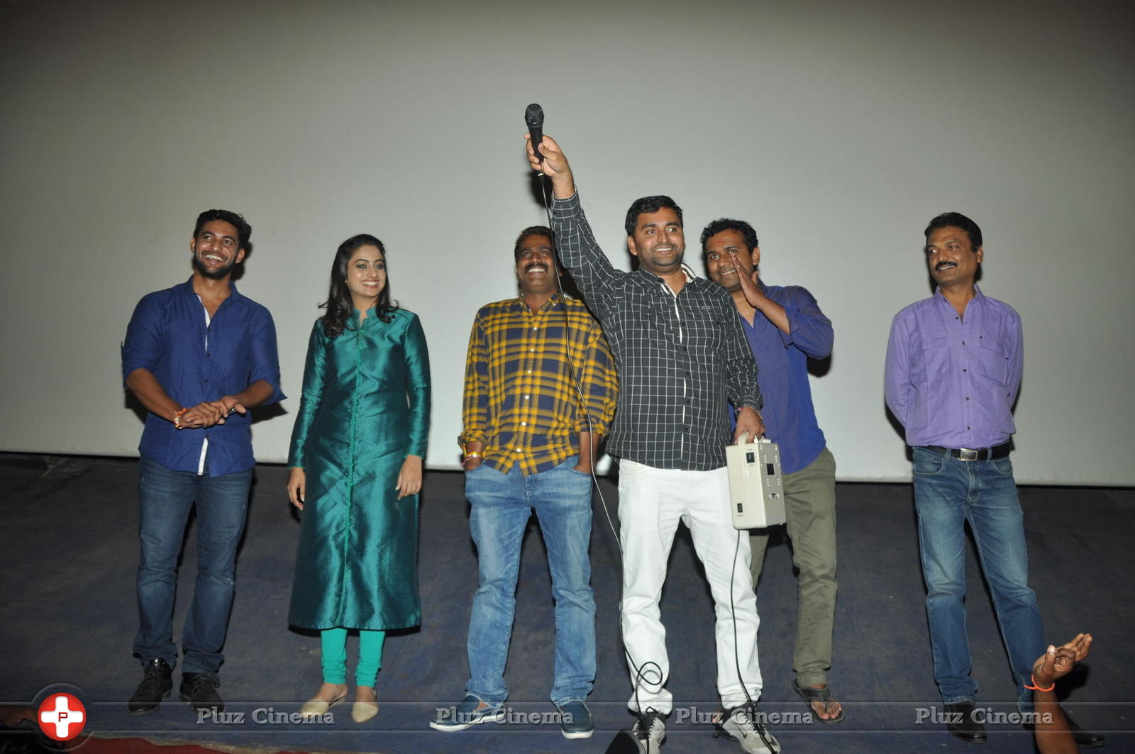Chuttalabbai Movie Team at Chandra kala Theatre | Picture 1396027