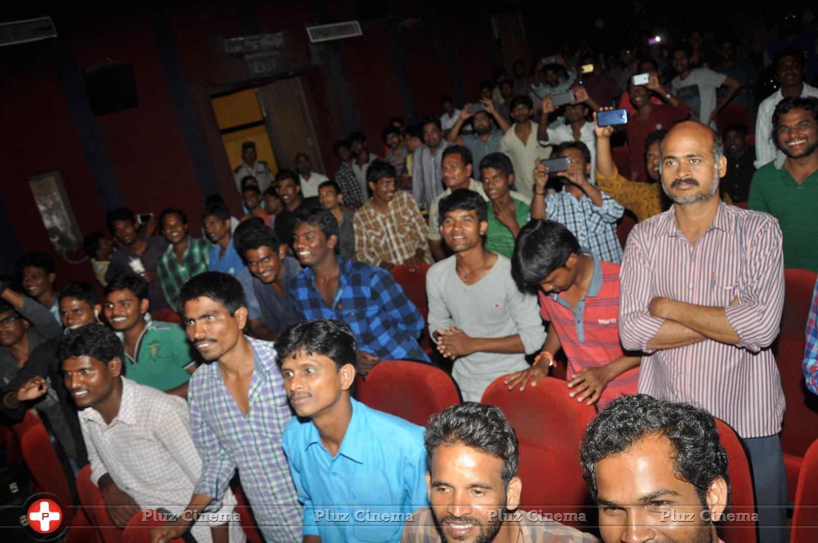 Chuttalabbai Movie Team at Chandra kala Theatre | Picture 1396032