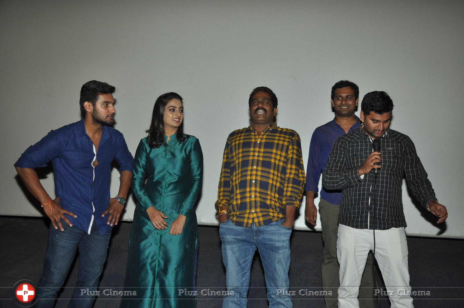 Chuttalabbai Movie Team at Chandra kala Theatre | Picture 1396041
