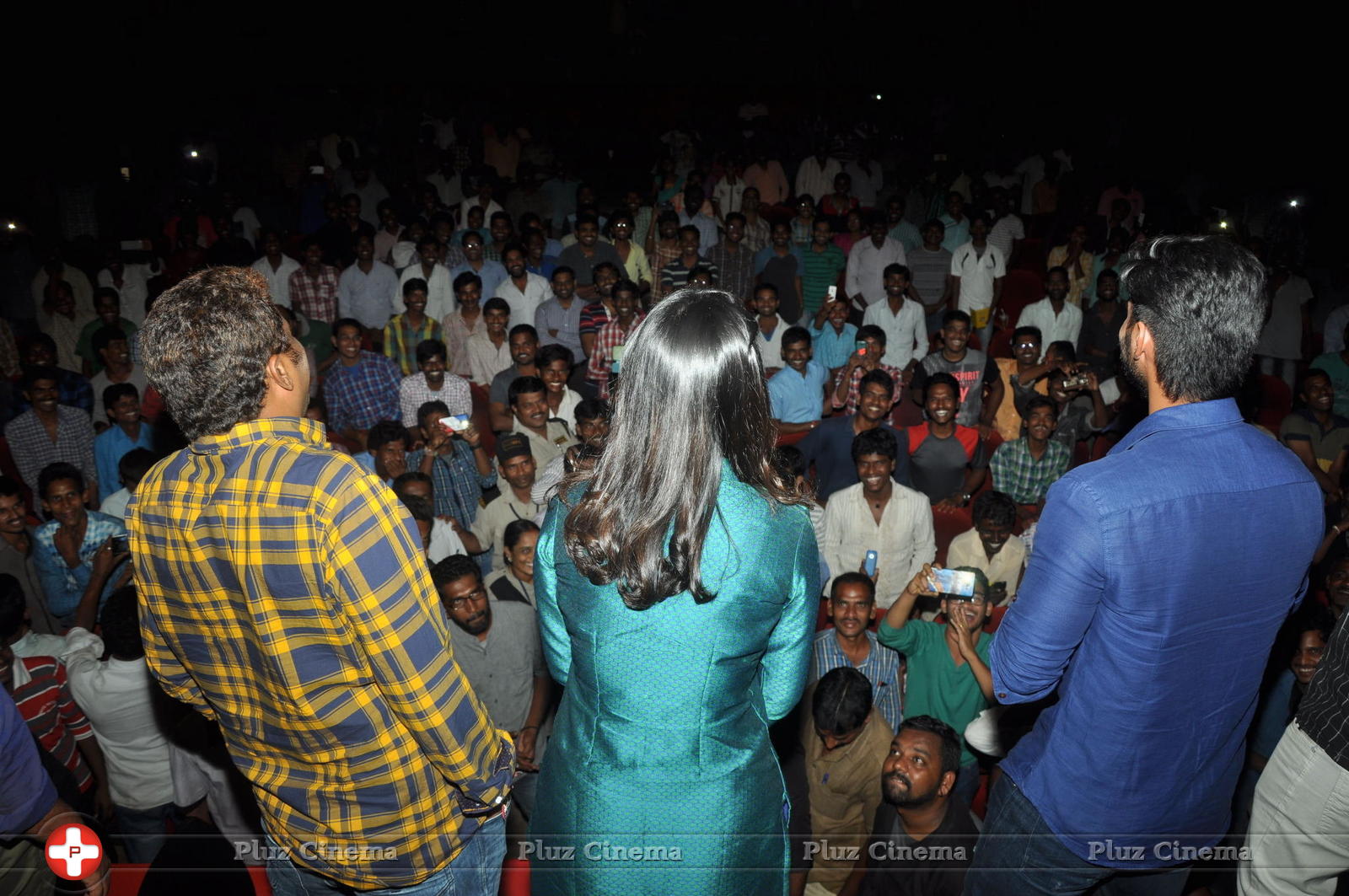 Chuttalabbai Movie Team at Chandra kala Theatre | Picture 1396057