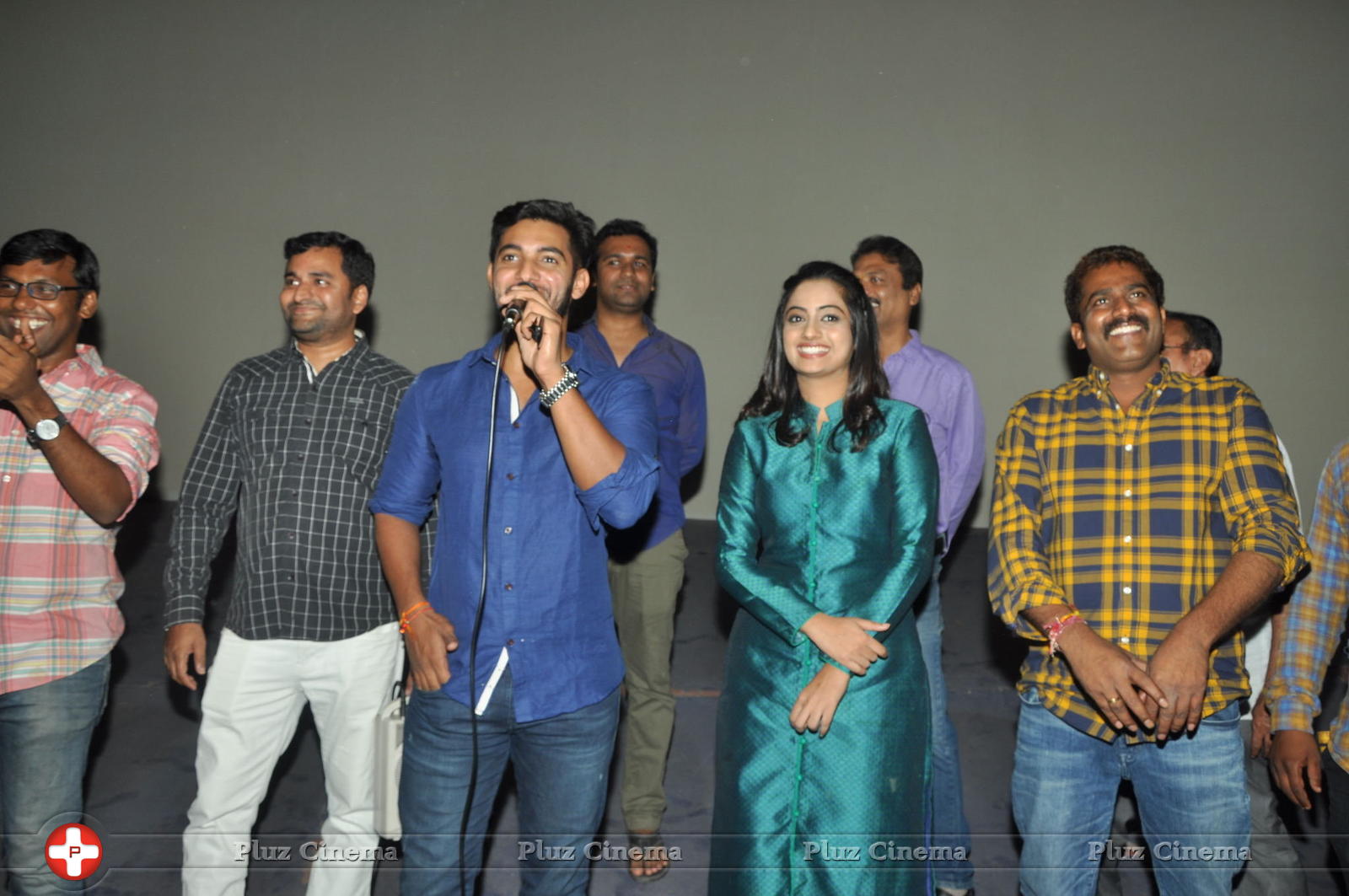 Chuttalabbai Movie Team at Prasant Theatre | Picture 1395817