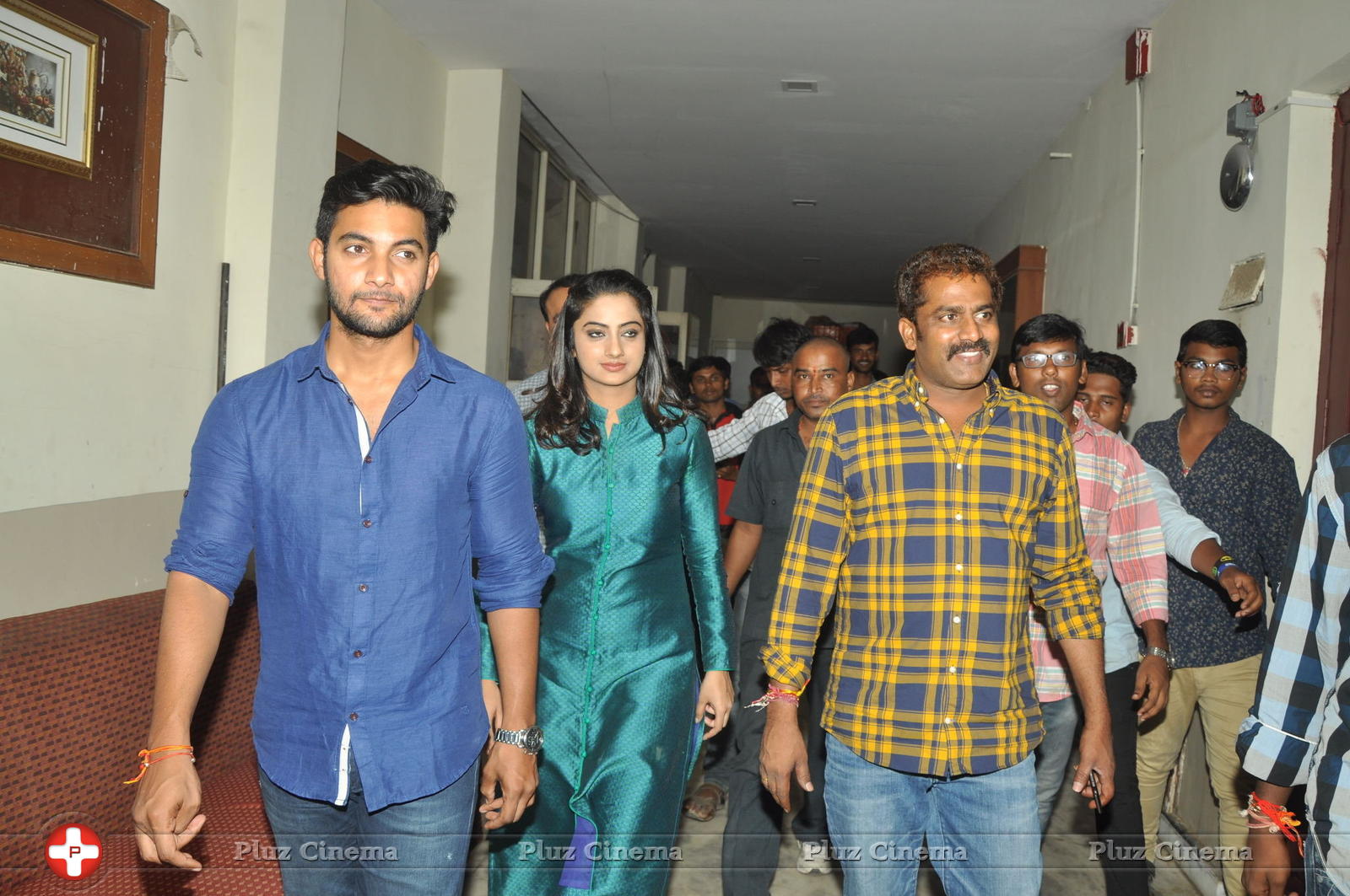 Chuttalabbai Movie Team at Sri Mayuri | Picture 1396104