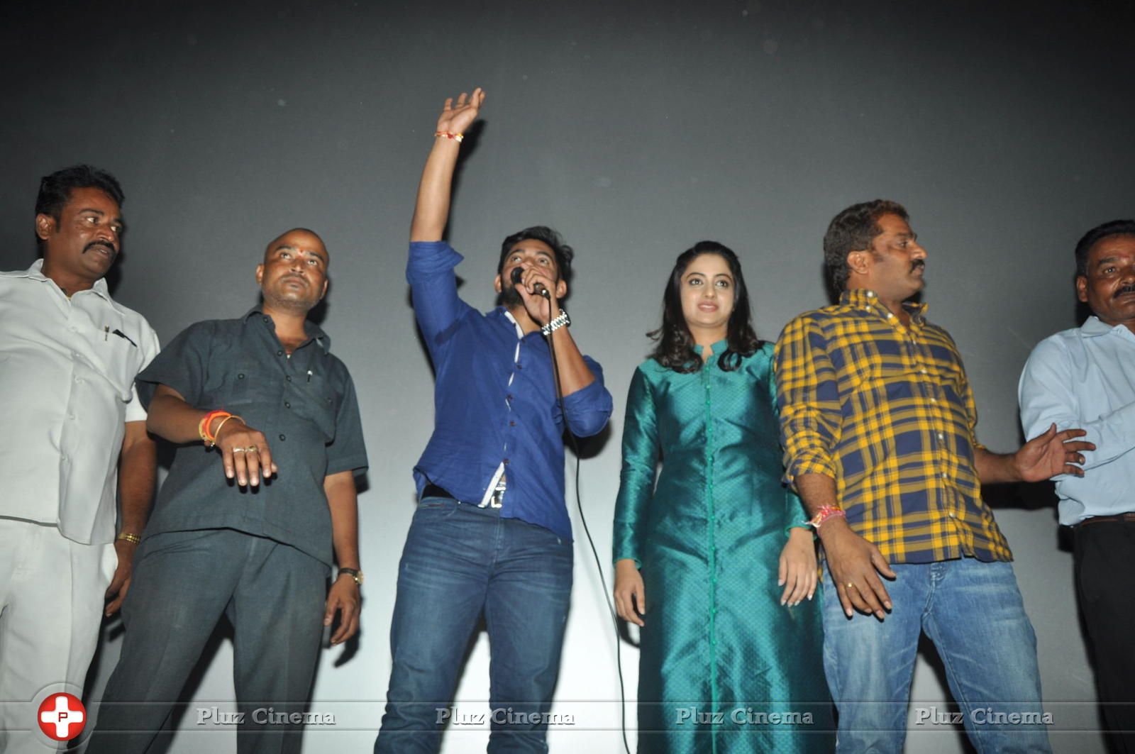 Chuttalabbai Movie Team at Sri Mayuri | Picture 1396109