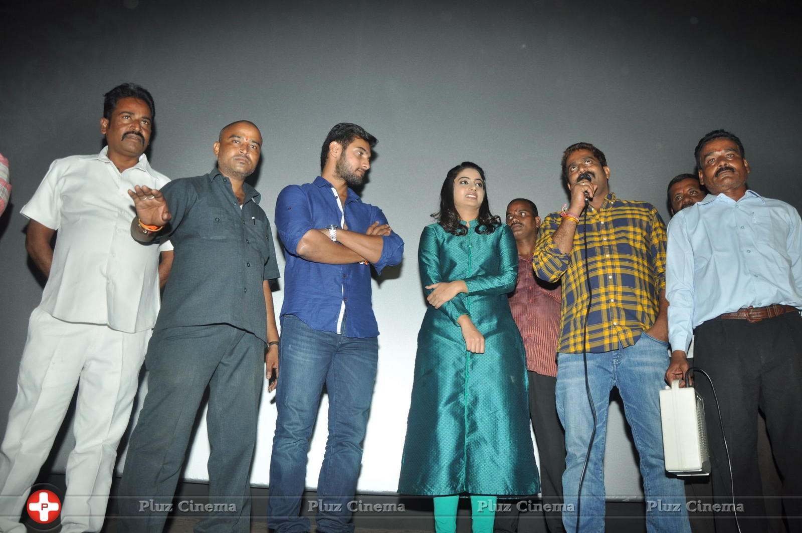 Chuttalabbai Movie Team at Sri Mayuri | Picture 1396119