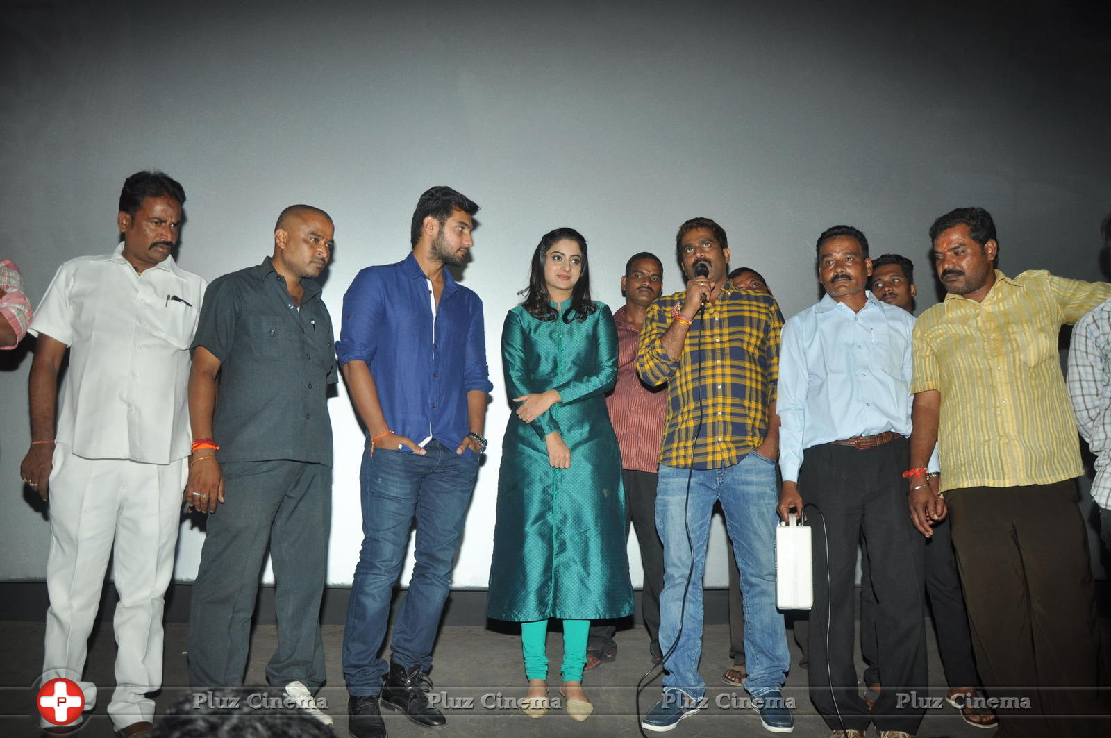 Chuttalabbai Movie Team at Sri Mayuri | Picture 1396131