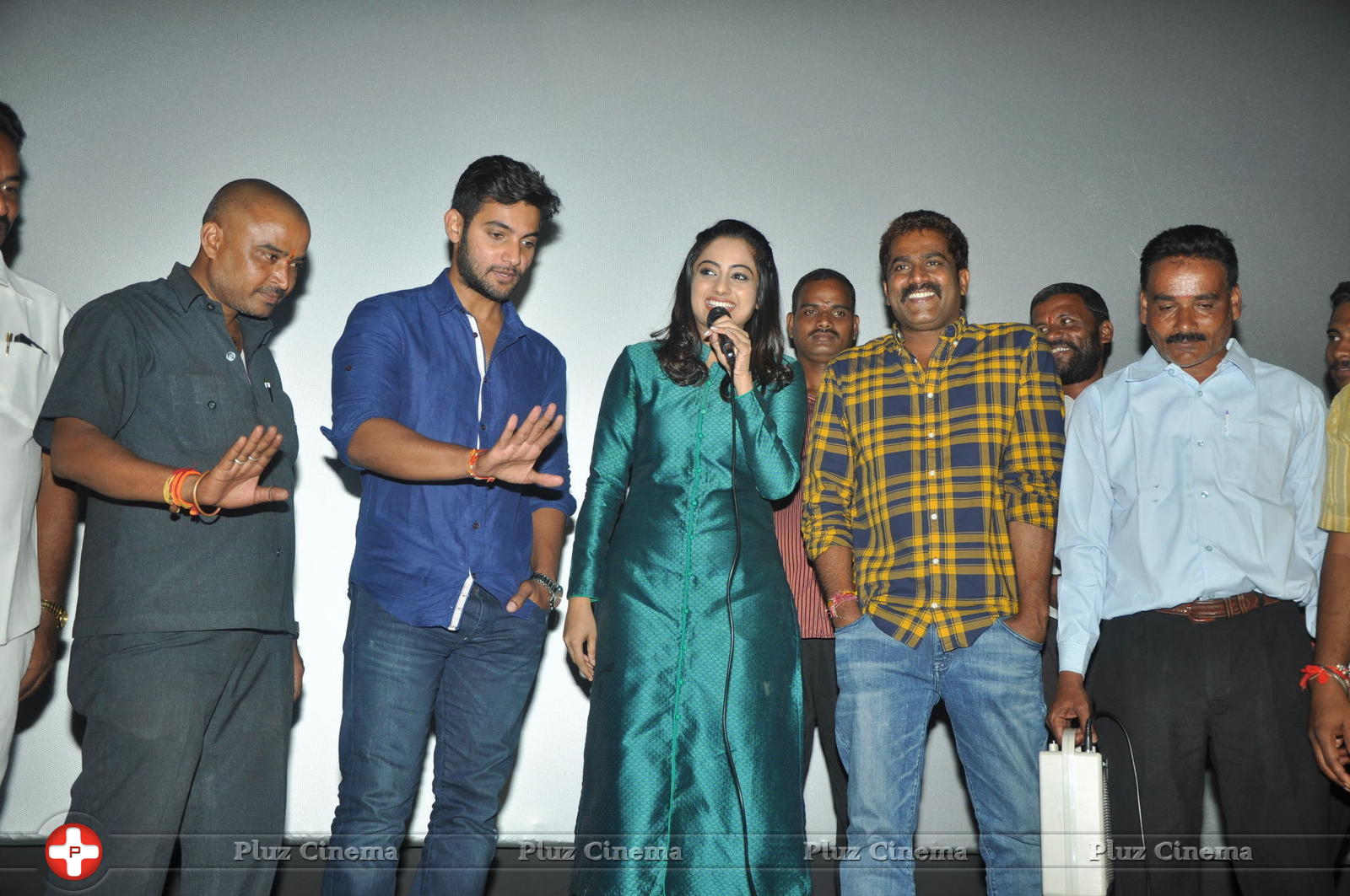 Chuttalabbai Movie Team at Sri Mayuri | Picture 1396136