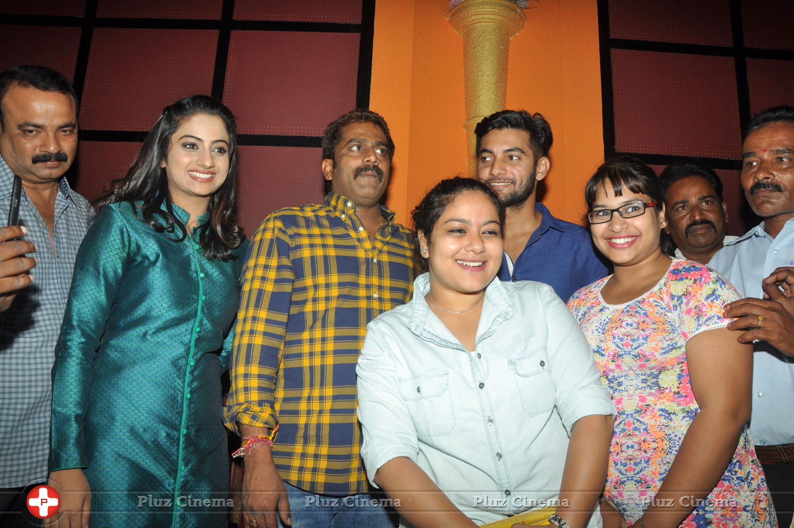 Chuttalabbai Movie Team at Sri Mayuri | Picture 1396224