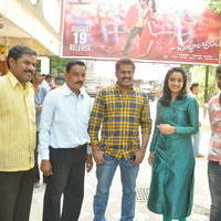 Chuttalabbai Movie Team at Sri Mayuri | Picture 1396084