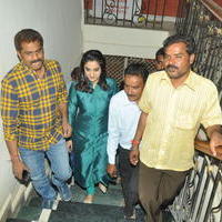 Chuttalabbai Movie Team at Sri Mayuri | Picture 1396177