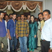 Chuttalabbai Movie Team at Sri Mayuri | Picture 1396228