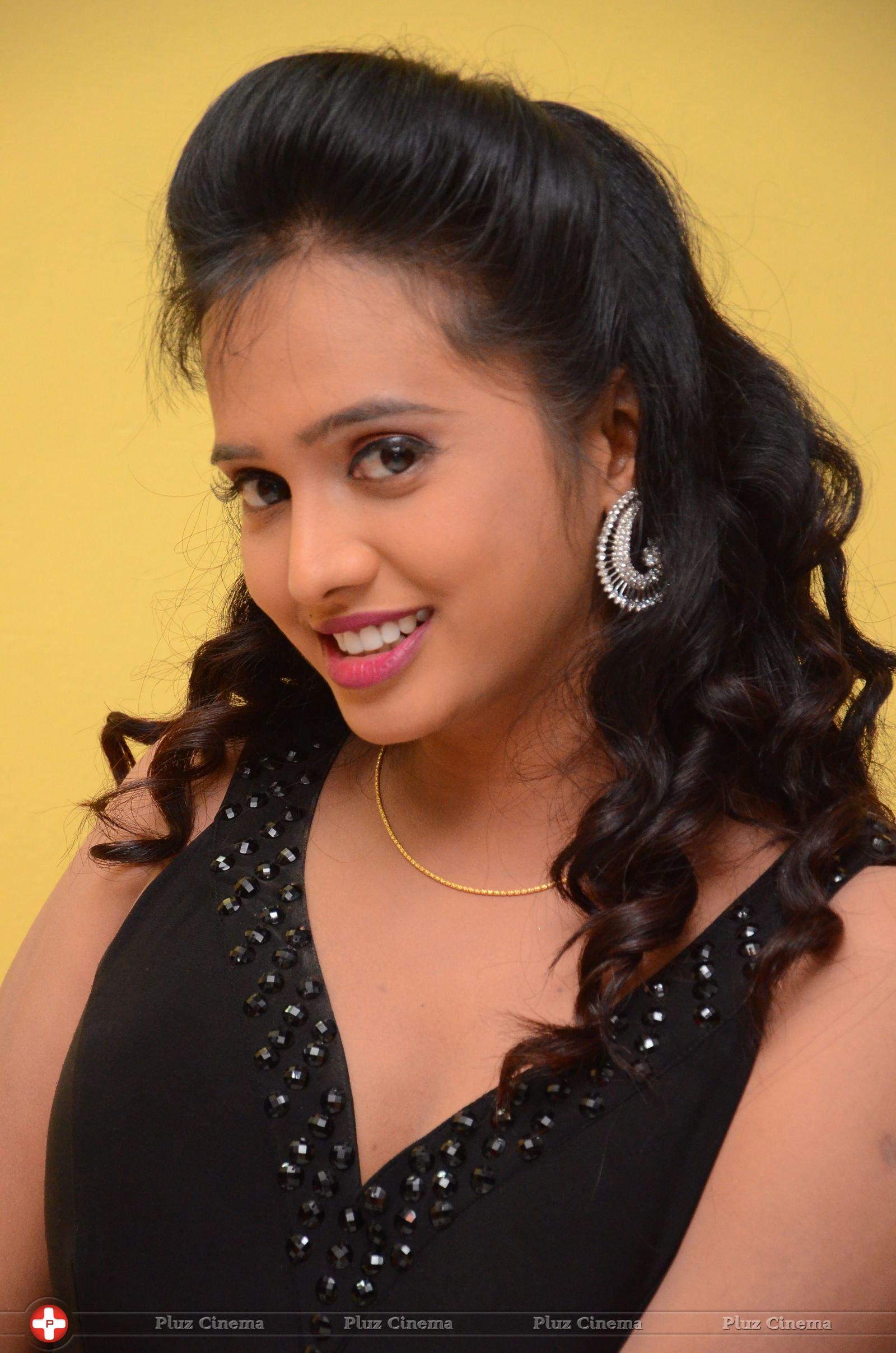 Nakshatra New Stills | Picture 1400891