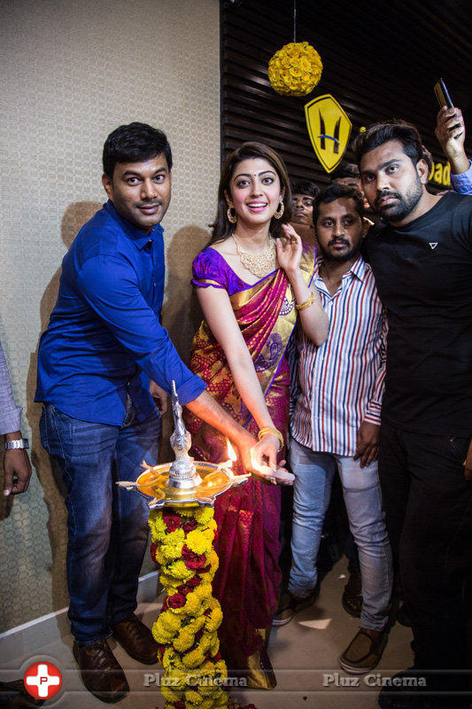 Pranitha Launches Hyderabad Chefs Restaurant Photos | Picture 1400718